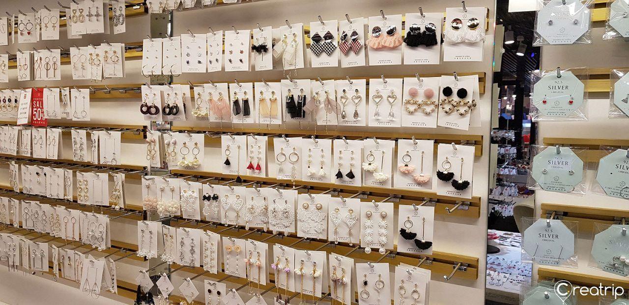 Discover Seoul's Trendiest Korean Jewelry Brands